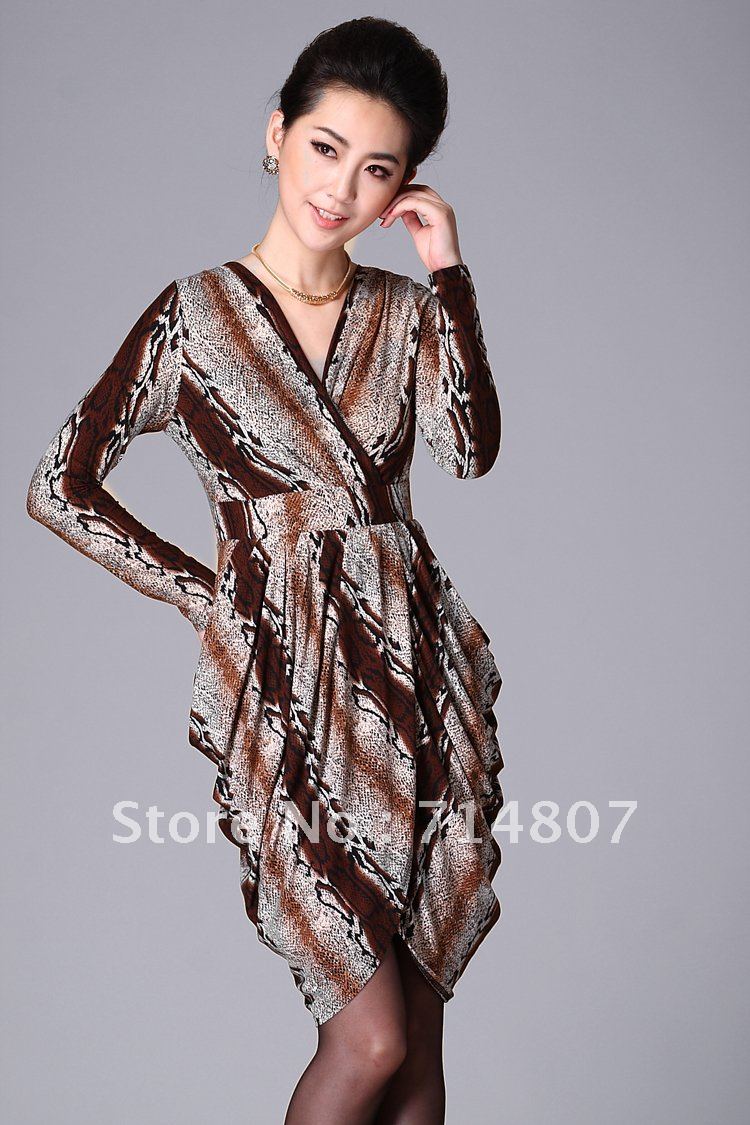 Europe and the United States new serpentine color original single long-sleeved dress European and American women's wholesale