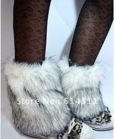 Fake fur  socks boots set of white black tip