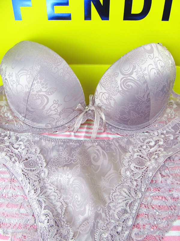 Fashion d lace push up underwear sweet sexy bra set