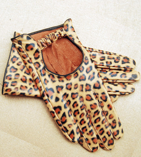 Fashion genuine leather gloves www.maxmusic.cn women's leopard print short design comfortable