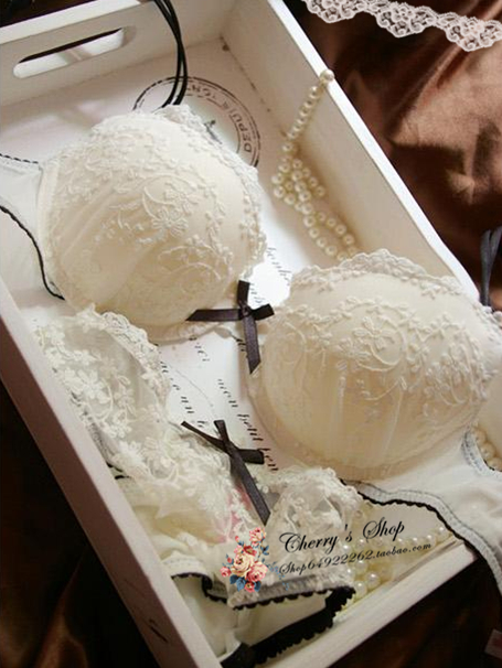 Fashion lasenza . three-dimensional flower embroidery underwear bra set