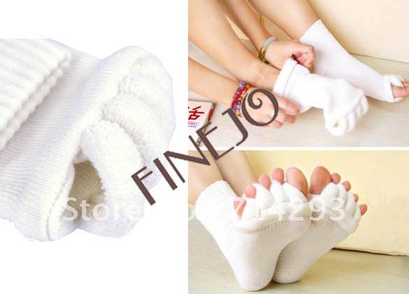 Fashion New Foot Toes Alignment Cotton Socks Stretch Tendons Five Toes Sock Free Shipping 4943