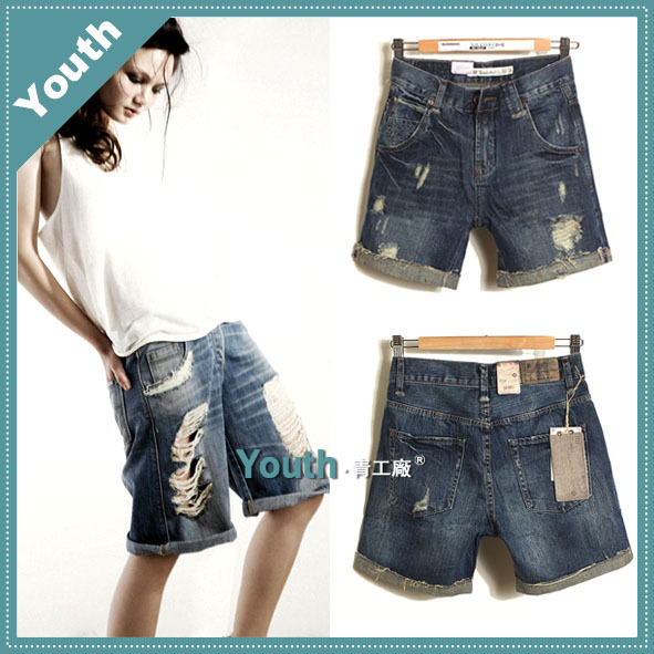 Fashion retro finishing hole mid waist female loose denim capris roll-up hem knee-length pants