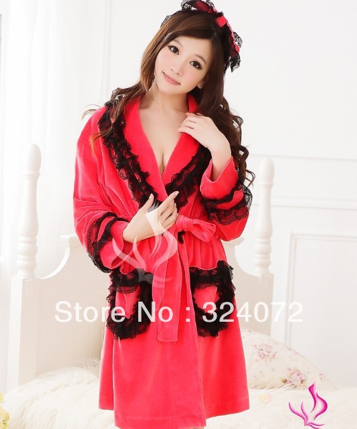 Fashion sexy Lots of new female velvet extended upset long sleeve gown lovely lace pajamas leisure wear