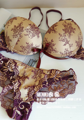 Fashion sexy vintage lace bra underwear set