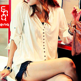 Fashion women shirt solid color 100% cotton multi-button V-neck two ways loose casual white shirt