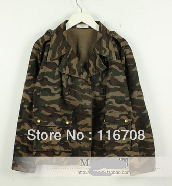 Fast China express 2012  Cbomb personalized Camouflage water wash retro finishing military tooling short jacket wjk-036