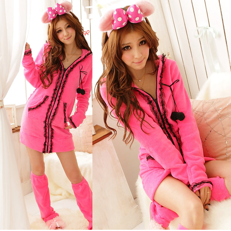 Female autumn and winter bathrobe lounge coral fleece long-sleeve female 100% cotton sleepwear robe socks