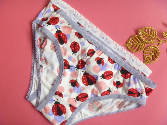 Female child 100% cotton briefs