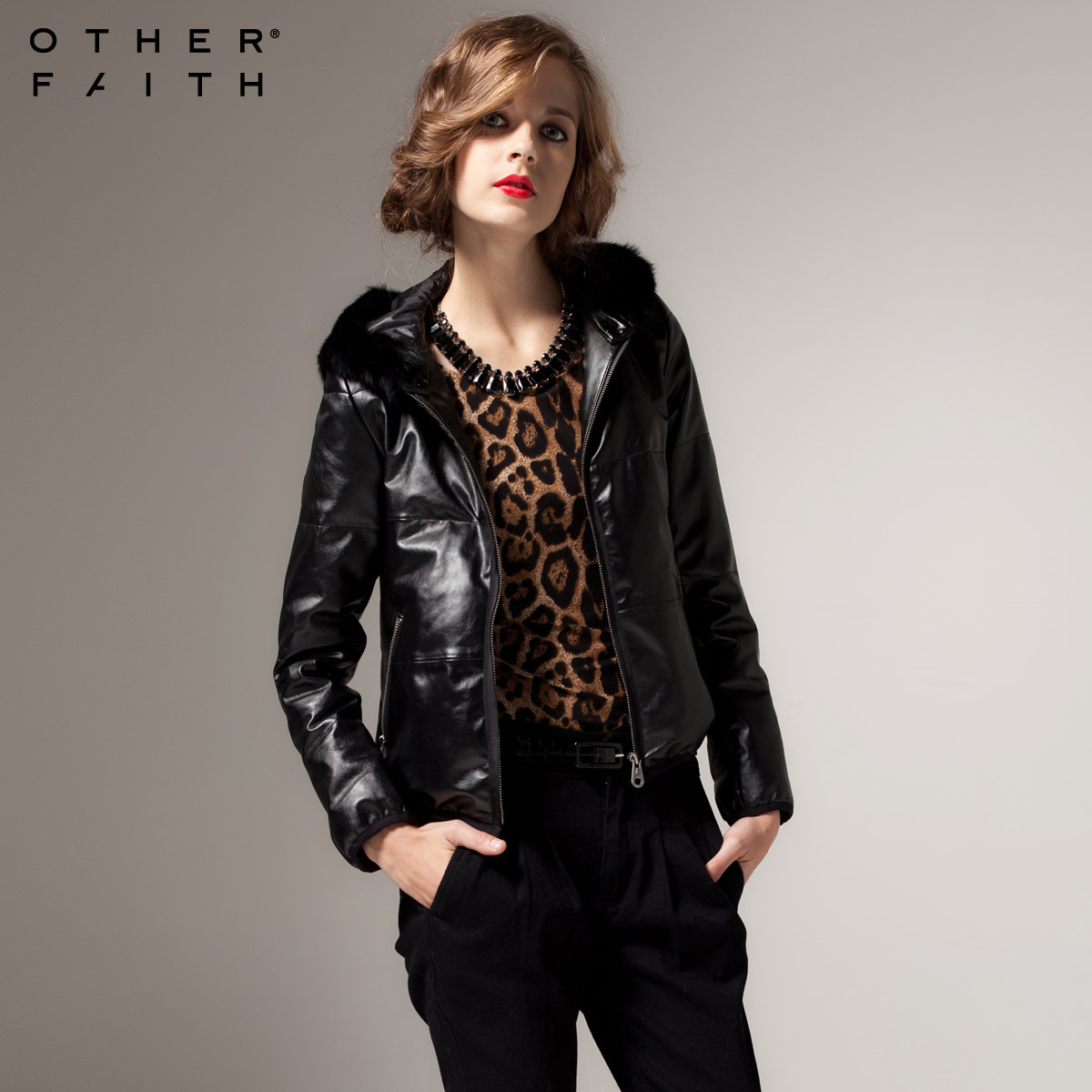 Female leather Cap women's outerwear sheepskin slim leather clothing 13g40024