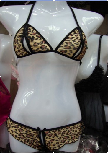 Female sexy leopard print temptation transparent milk open file panties skimpily set 6026