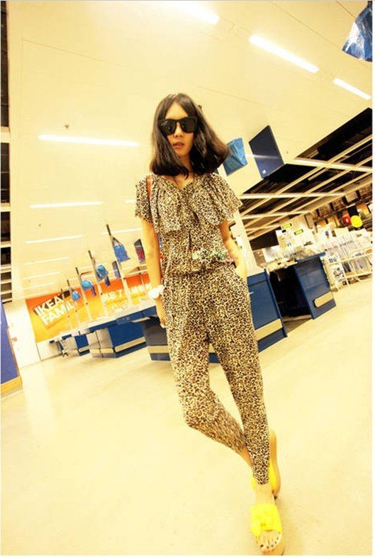 ferr shopping!2012 new women's summer in Europe and America big thin piece pants fashion piece leopard pants slacks tide