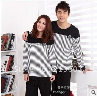 FREE SHIPPING  1 set  Black and White Striped   Men / Women sleepwear cottonlong-sleeve lovers lounge  twinset,M56