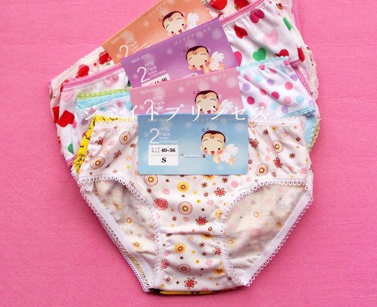 Free shipping  12 pcs  Children's cartoon cotton underwear wholesale lovely cute pants random color