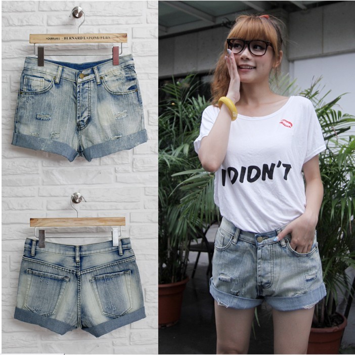 Free Shipping 120 women's 3029 casual all-match water wash blue roll-up hem denim shorts