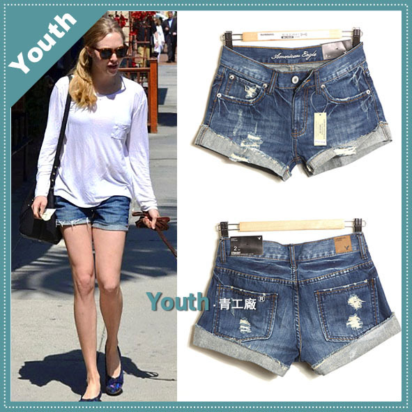 free shipping 2012 AMIO fashion whisker hole Women denim shorts mid waist loose