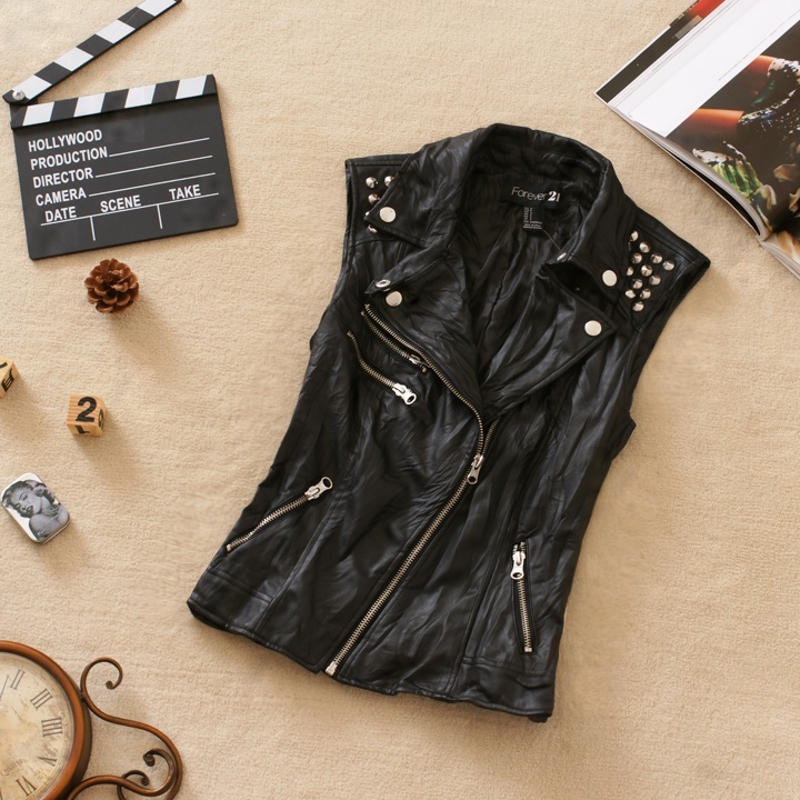 free shipping 2012 autumn women's vivi rivets pleated black slim leather vest