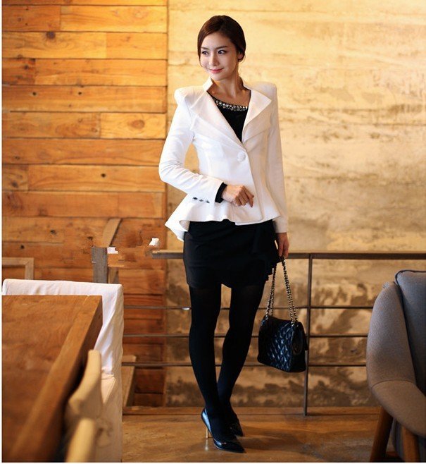 free shipping 2012 new autumn European and American style Double Turn-down collar women Suit fashion women ruffles jacket