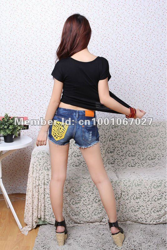 Free Shipping 2012 New Denim Shorts Bottom Yellow Pattern Ms. Fashion Denim Shorts Women Casual Sexy Shorts SIZE:26-31