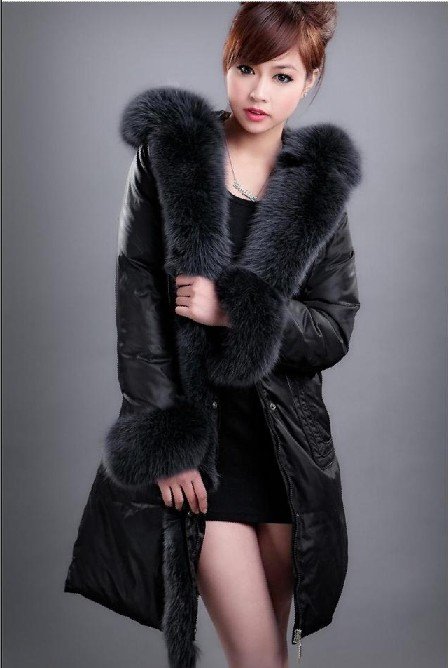 Free Shipping! 2012 new good quality women's super-luxury blue fox fur collar section thicker waist fur down jacket