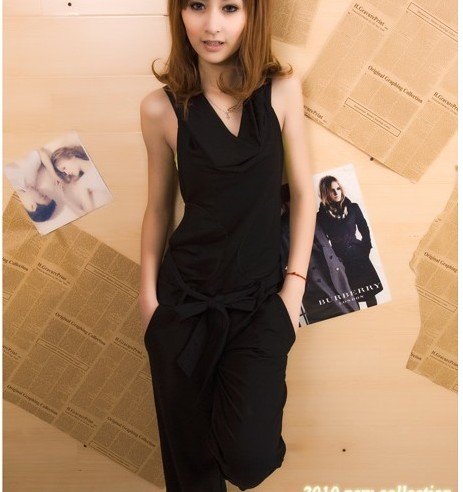 Free shipping-  2012 newest  women black jumpsuit, women rompers, lady free size loose rompers