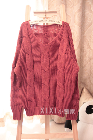 Free  shipping, 2012 plus size loose thickening V-neck twisted vintage bat sweater outerwear female