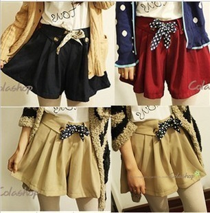 Free shipping-2012 vintage polka dot elastic waist belt culottes shorts women