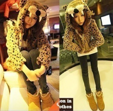 Free shipping 2012 winter with a hood small leopard print plush outerwear thickening sweatshirt