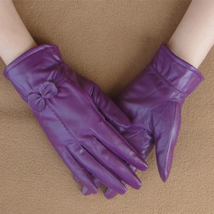 free shipping 2012 winter women's Women thermal fashion gloves purple bow leather gloves genuine leather gloves