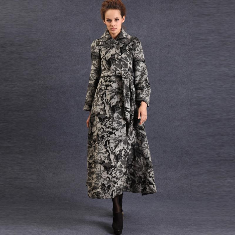 free shipping 2012 women's new arrival turn-down collar flare sleeve slim long design fancy woolen overcoat fy-605 women's coat