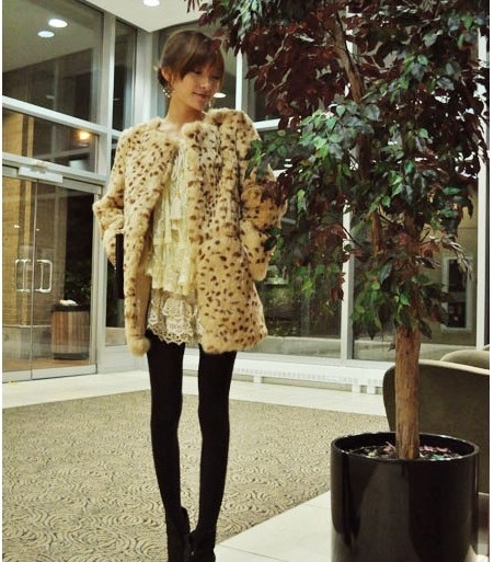 free shipping 2013 autumn and winter fashion all-match thermal elegant leopard print outerwear o-neck female outerwear fur