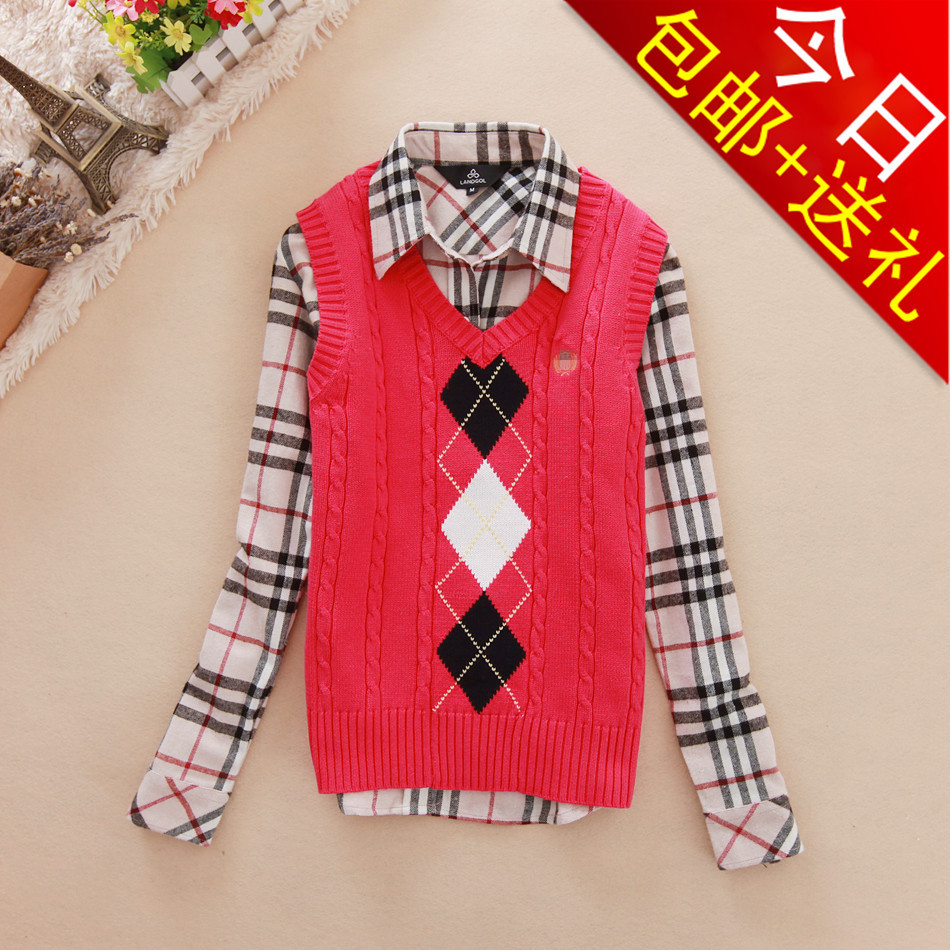 Free shipping 2013 autumn and winter fashion preppy style female V-neck small plaid sweater vest wool waistcoat outerwear