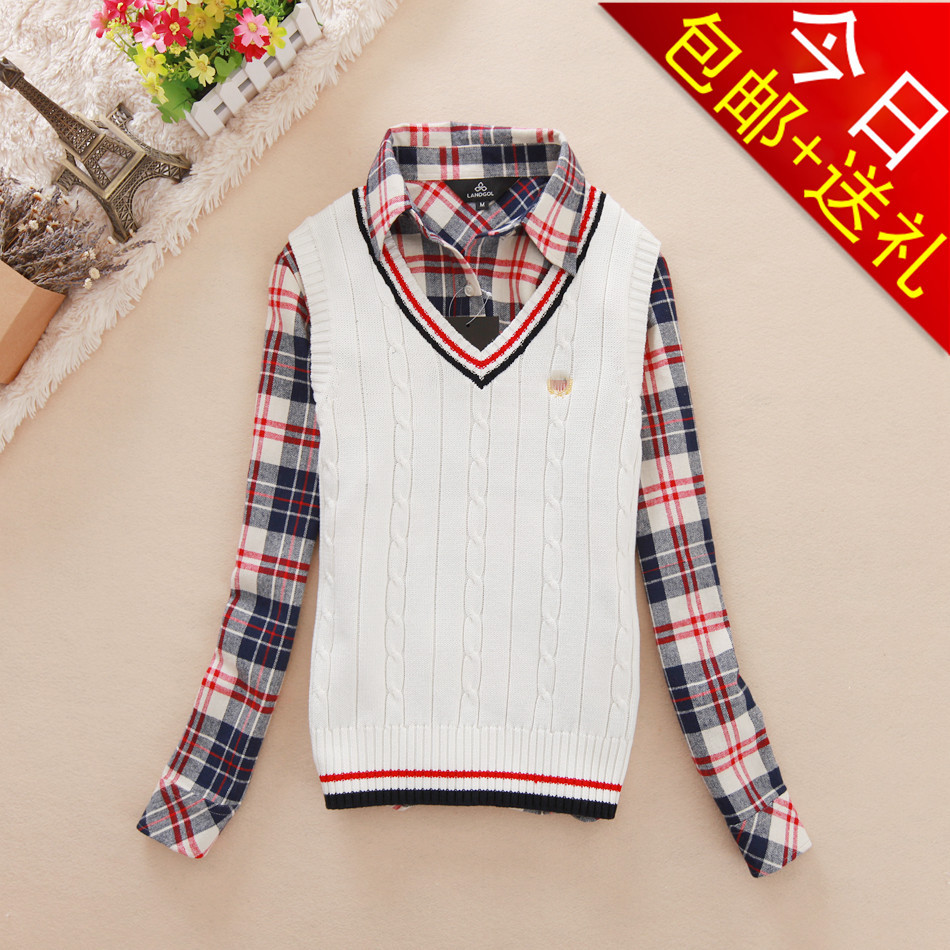 Free shipping 2013 autumn and winter pullover fashion preppy style female solid color V-neck small sweater vest wool waistcoat