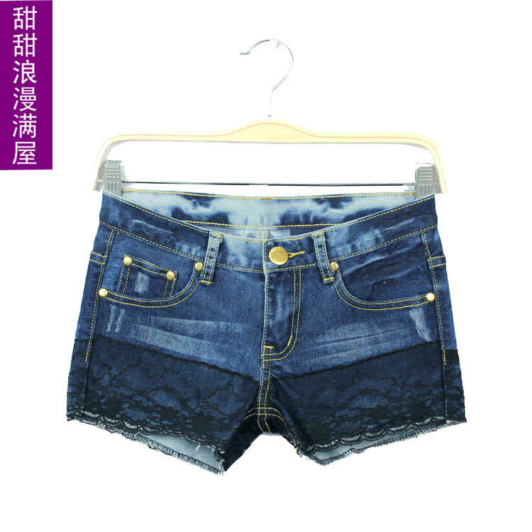 Free Shipping 2013 autumn women's a3929 lace decoration slim blue denim shorts