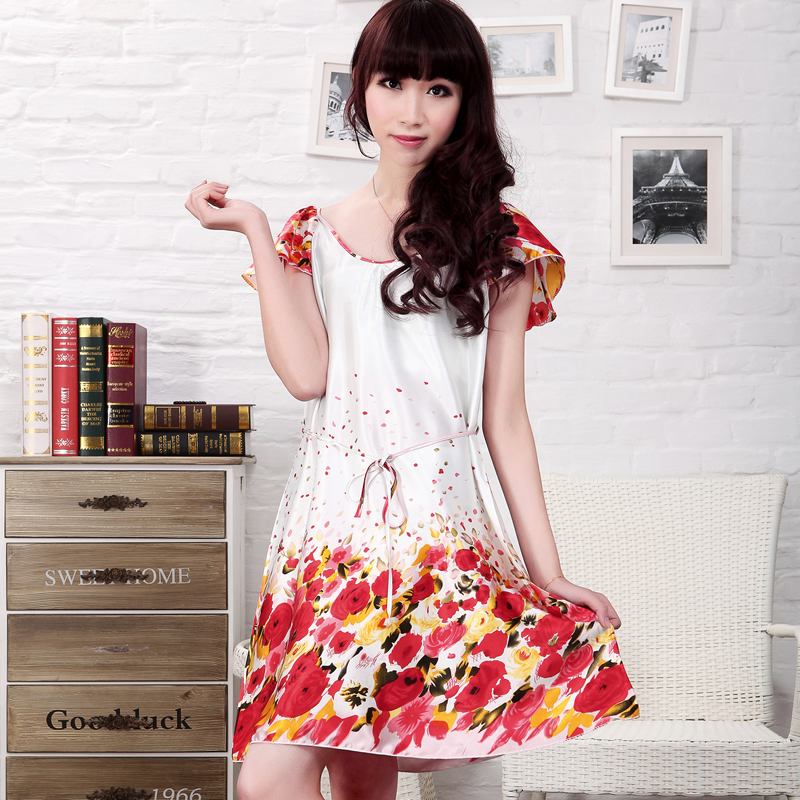 FREE SHIPPING 2013 deep v neck butterfly sleeve sweet short-sleeve sleepwear fashion silk print lacing nightgown