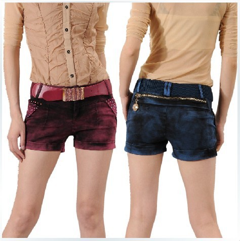 Free shipping 2013 denim shorts, new summer hot pants, beaded snowflake jeans, sensible skinny short pants.