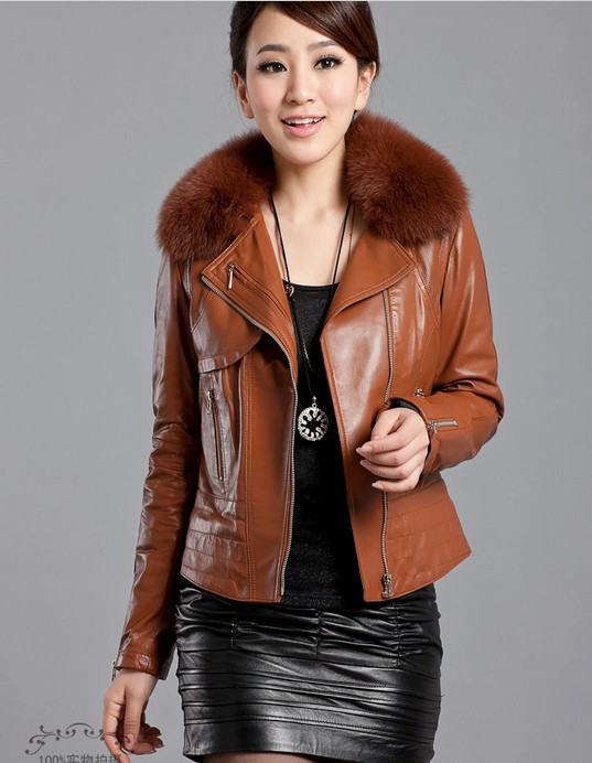 Free shipping 2013 Dermal sheep skin fox collar fall and winter shorts women leather jackets fashion fur brand coat clothing