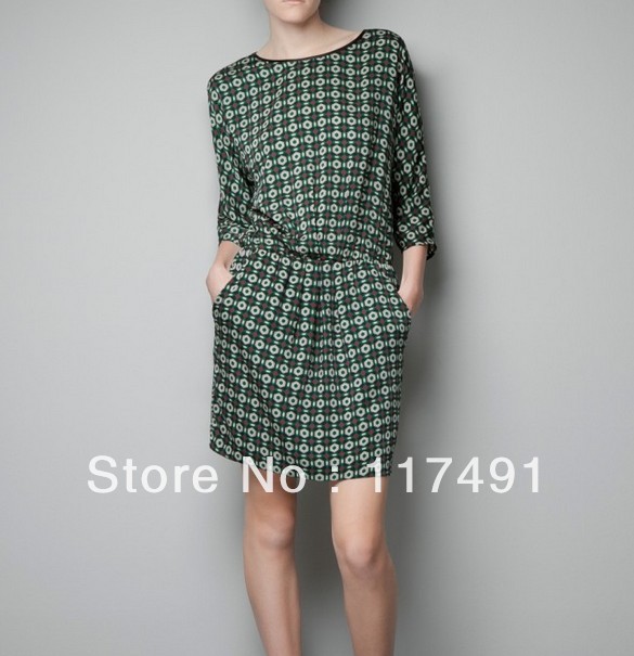 free shipping 2013 fashion spring new ZAr@ four corners printing elastic waist round neck Sleeve geometric Polka Dot Dress ft258