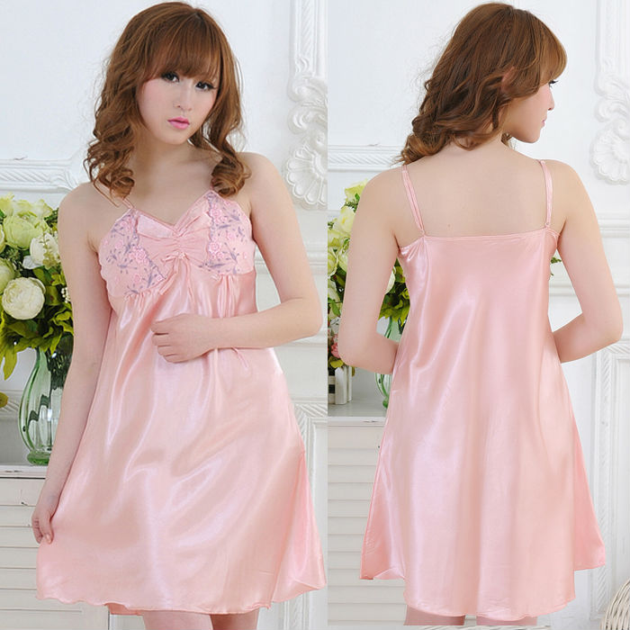 Free shipping! 2013 New arrival hot sale fashion women's sexy nightgown, pink pajamas for spring, autumn,summer