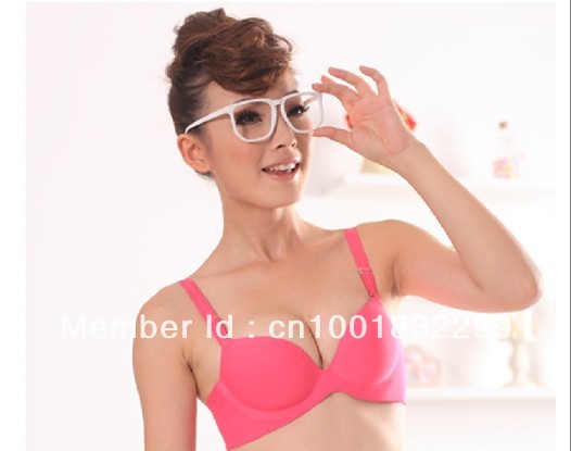 Free shipping 2013 new arrival red bra and panties one piece seamless bra set A8803 wholesale/retai