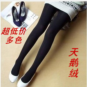 free shipping!2013 new Candy color women's velvet pantyhose autumn winter thickening one piece stockings  slim socks!Hot sale