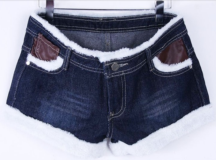 Free Shipping 2013 New Fashion Lamb Fur Denim Shorts Women PU Pockets Winter Jeans Shorts Casual Wear IRIS Knitting DK-006