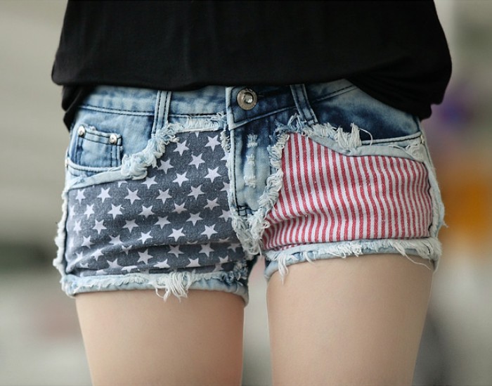 Free Shipping 2013 New Style Star Embellished Stripe Fashion Shorts Jean Pants Women Pants