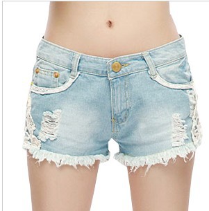 Free Shipping 2013 Spring and Autumn new Korean Women lace straight shorts