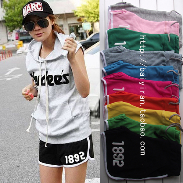 Free shipping 2013 spring and Summer women's candy color casual sport shorts beach pants yoga shorts YN001