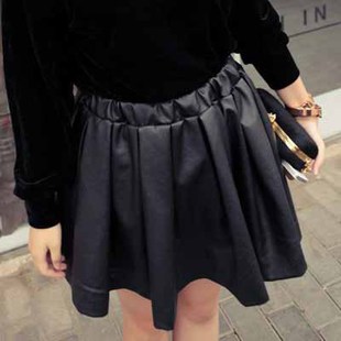 Free shipping 2013 spring fashion vintage PU faux leather skirt fluffy short skirt elastic waist expansion skirt bust skirt