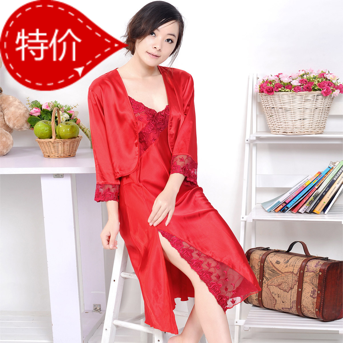 FREE SHIPPING 2013 spring women's red bride lace sexy sleepwear spaghetti strap nightgown robe twinset