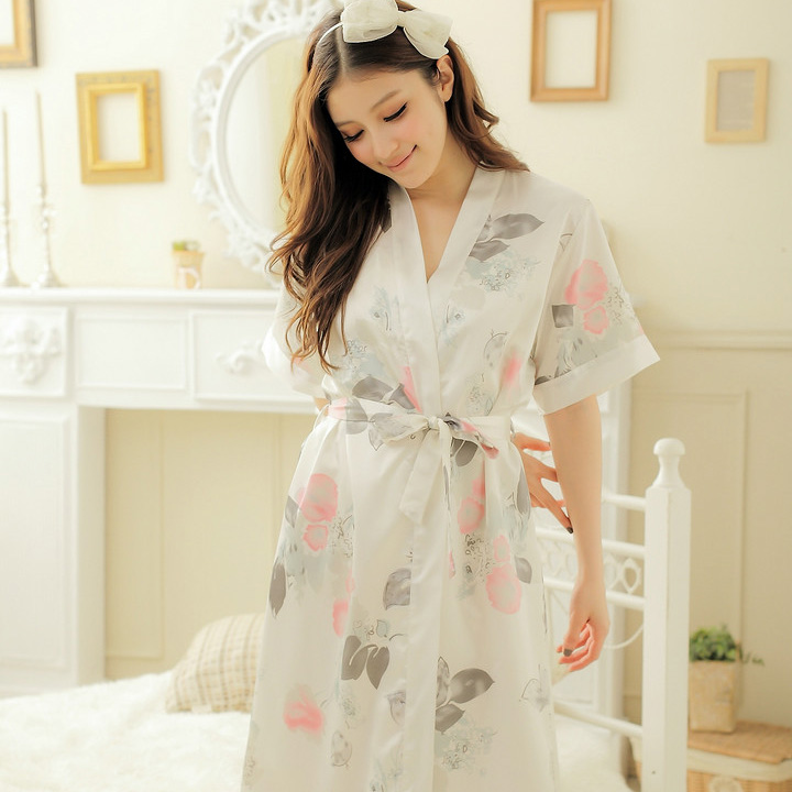 free shipping 2013 spring women's sweet sexy faux silk robe bathrobes spring and summer elegant sleepwear