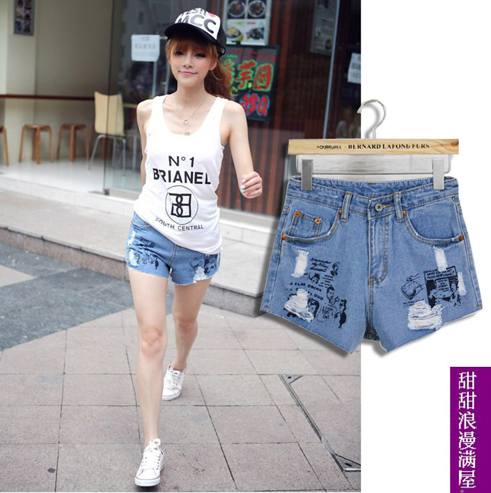 Free Shipping 2013 summer casual all-match fashion flash light blue denim shorts c1829