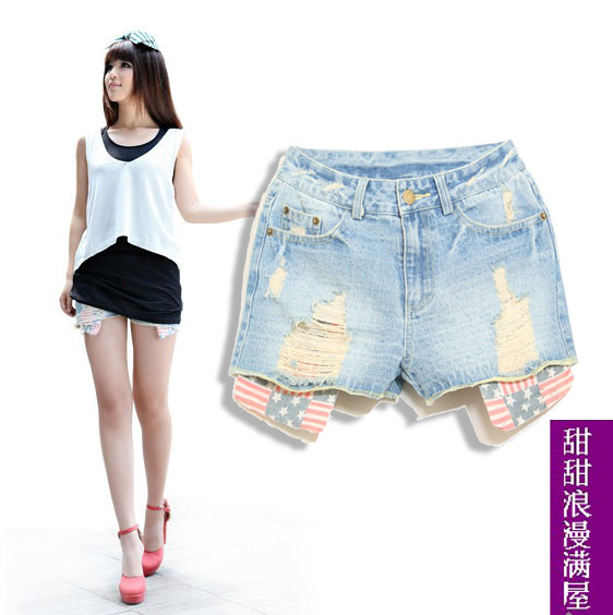 Free Shipping 2013 summer women's 261001 fashion thin hole bag light blue denim shorts